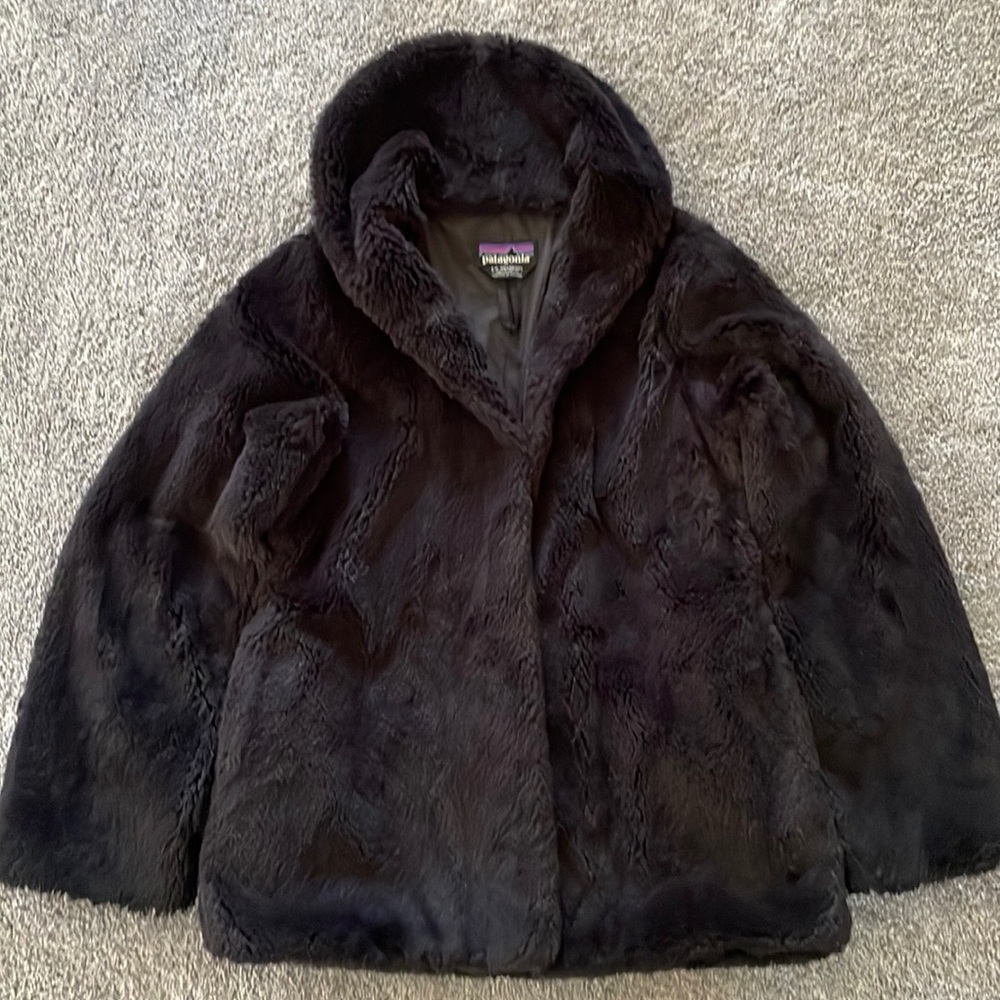 Patagonia girls coat
